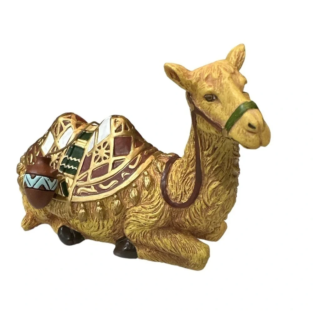 Thomas Kinkade’s Nativity Collection “Angel with Banner” & “Sitting Camel” NIB